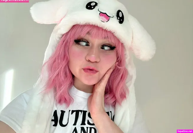 Trashchick69 OnlyFans Thumbnail #1ppiAUPCpq