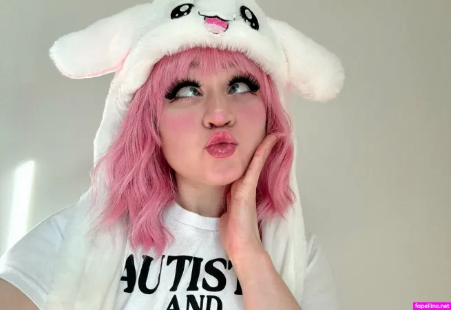 Trashchick69 OnlyFans Thumbnail #CkwSJoazPS