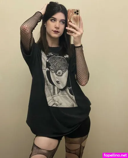 Trashpotatopie OnlyFans Thumbnail #dWd8HNcZh8