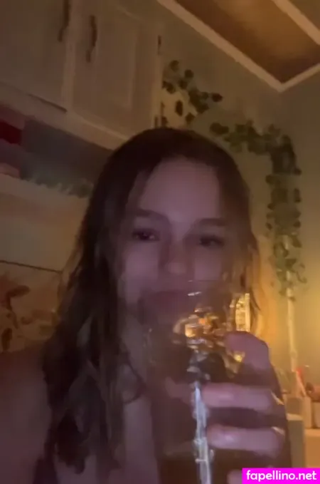 Trashydumbwhore OnlyFans Thumbnail #WqxPdrLT5Q