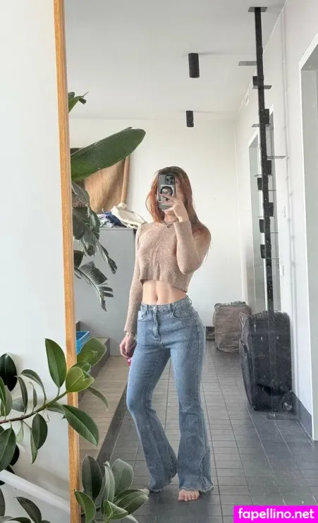 Travelerluna7 OnlyFans Thumbnail #UfIjRW0JfW