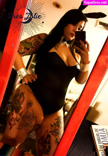 Tresjoliepinup OnlyFans Thumbnail #NVQ83mVYbG