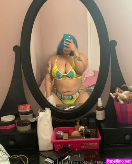 Treysurschest OnlyFans Thumbnail #hJwVBUUnNz