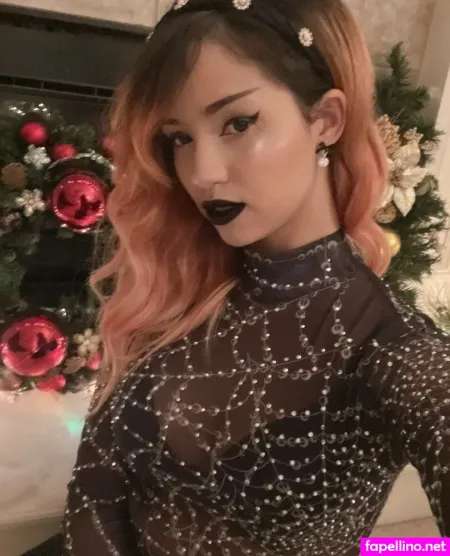 Trickywi OnlyFans Thumbnail #ZyxzSV9V1f