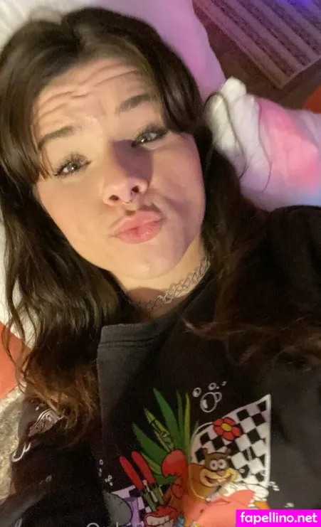 Triippylilhippie OnlyFans Thumbnail #uwOyesIryf