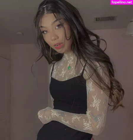 Trin Lovell OnlyFans Thumbnail #cczTz51dYk