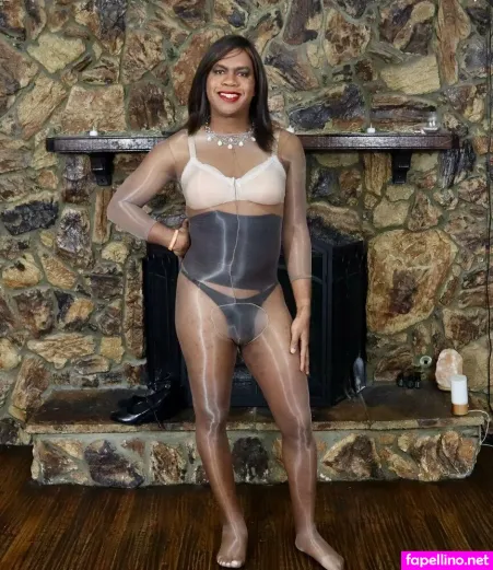 Trinajackson OnlyFans Thumbnail #4YGHzoxnQ5