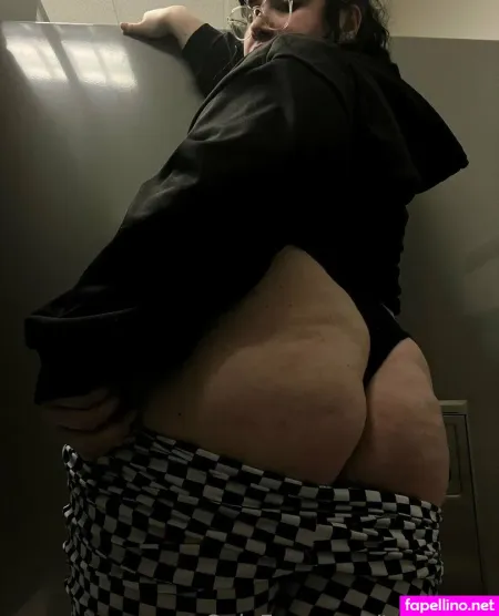 Trinitiddie OnlyFans Thumbnail #bGsjXdEWzJ