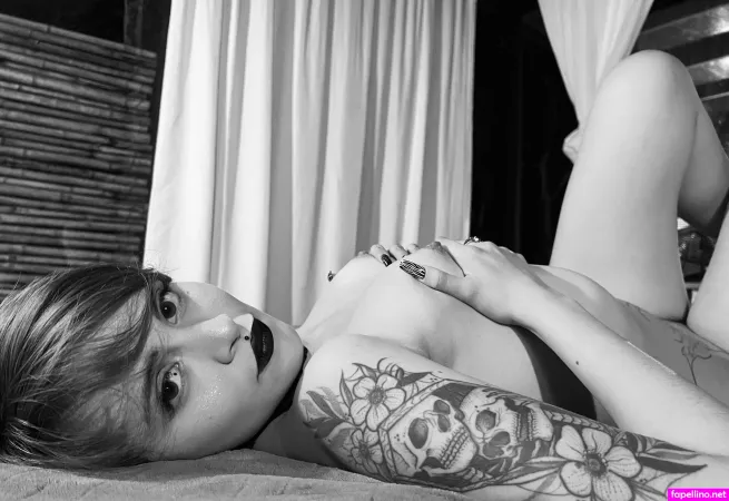 Trinity 12 OnlyFans Thumbnail #055YnjpmLY