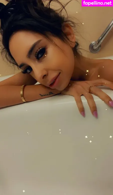 Trinitystclair OnlyFans Thumbnail #8s3zIWqyiK