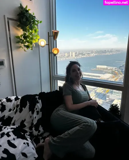 Trinitystclair OnlyFans Thumbnail #Zn6LhWu61Q