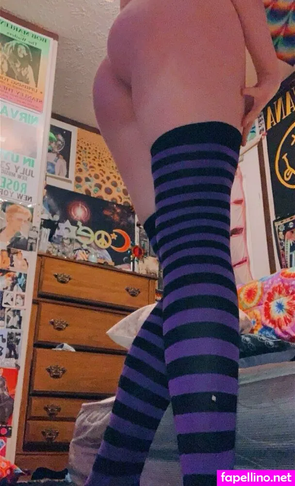 trippyg0thh, trippygothx Nude Leaked OnlyFans Photo #UpfR7Ry6sL