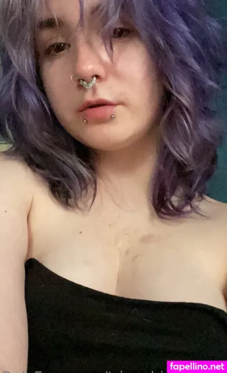 Trippyhippydippy OnlyFans Thumbnail #JHlWXNNkLs