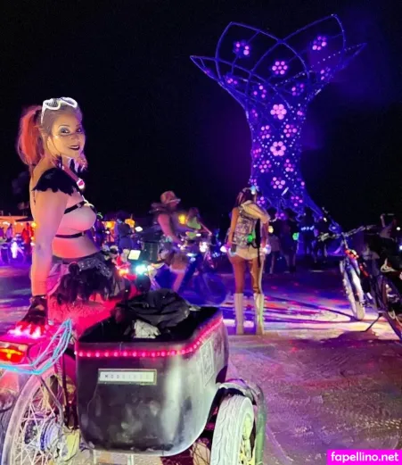 Trips With Tiffanie OnlyFans Thumbnail #pi5LfpAqyp
