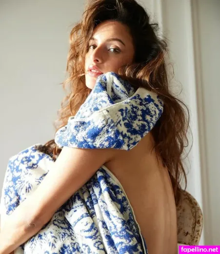 Triptii Dimri OnlyFans Thumbnail #2quFq3ViXg