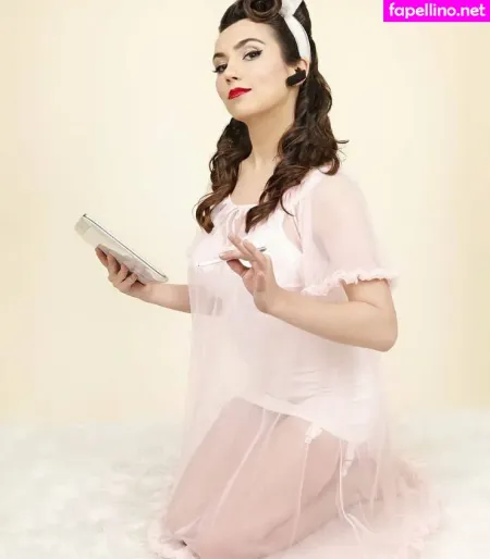 Trisha Hershberger OnlyFans Thumbnail #KfrVrxWNLg