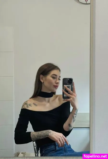 Trishaschneider OnlyFans Thumbnail #B21yzBfr5t