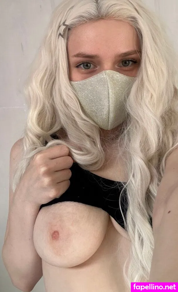 Redlyschnorr246, triss_kiss1, trissbliss Nude Leaked OnlyFans Photo #cwLqBCMCah