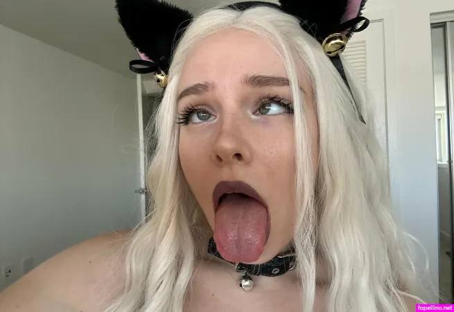 Triss Me OnlyFans Thumbnail #sVvZ9wXr2R