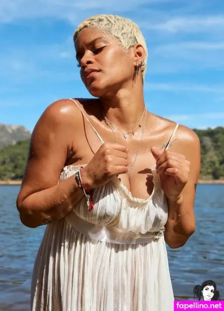 Trisssantana OnlyFans Thumbnail #Tya5OCXkBb