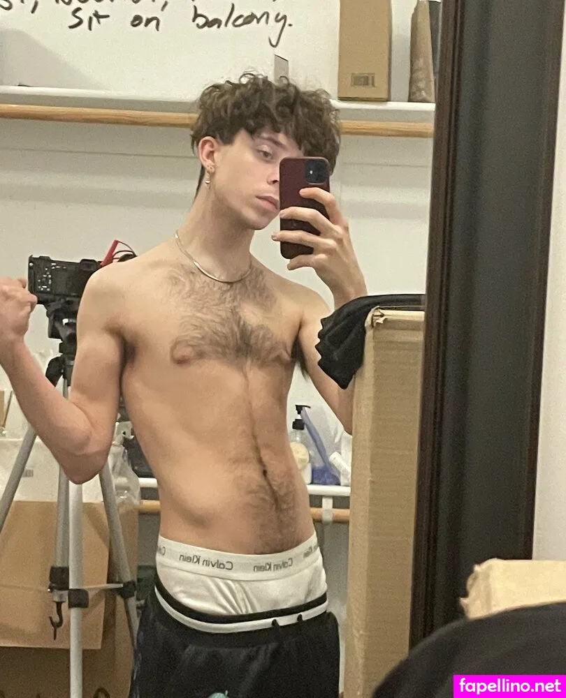 dreamboytristanx, tristan-west Nude Leaked OnlyFans Photo #s3ERIRnABf