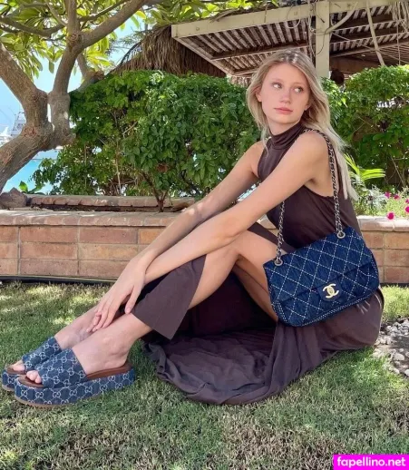 Trixi Giese OnlyFans Thumbnail #xZxxOOYt1n