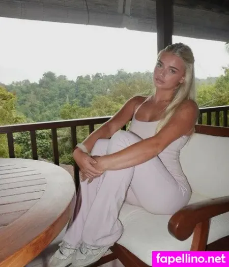 Trixie Hyde OnlyFans Thumbnail #AvBjFacFYk