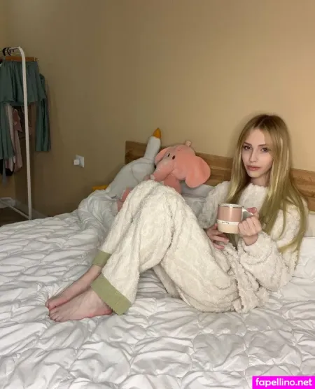 Trixie Ts OnlyFans Thumbnail #KG64KBbAGq