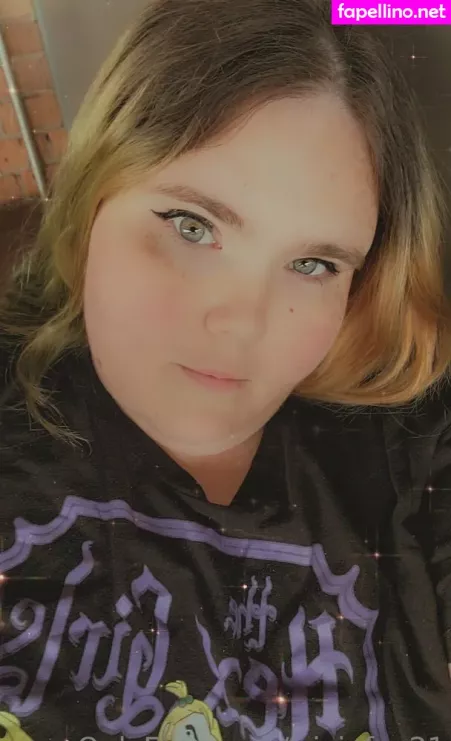 Trixiefae21 OnlyFans Thumbnail #7ZHoxGTepI