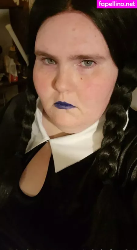 Trixiefae21 OnlyFans Thumbnail #DEbhKYWOo3