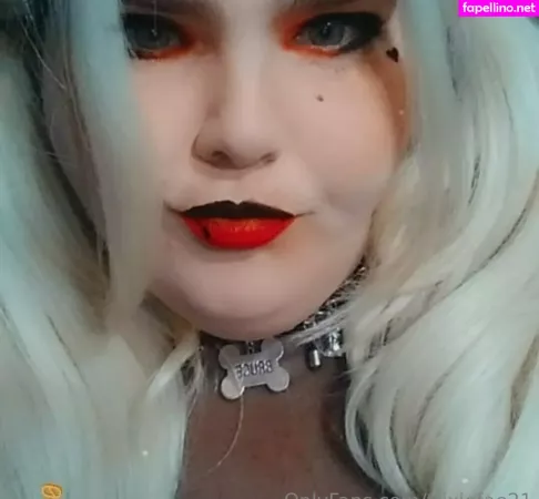 Trixiefae21 OnlyFans Thumbnail #EcyiS0qb34