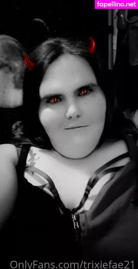 Trixiefae21 OnlyFans Thumbnail #IrpJUSWOyc