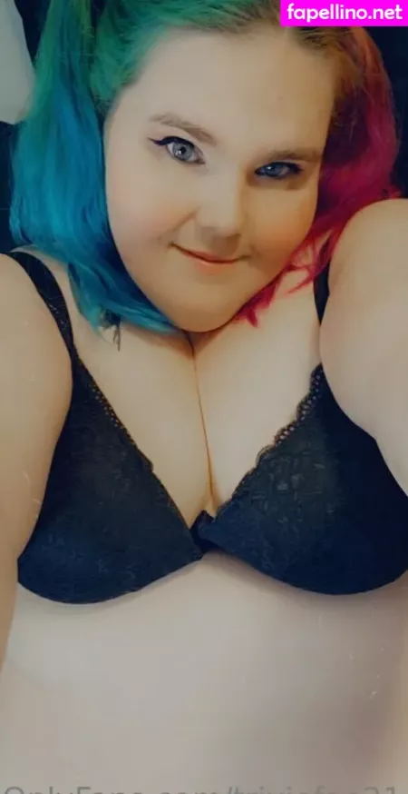 Trixiefae21 OnlyFans Thumbnail #VeyZmKrHnn