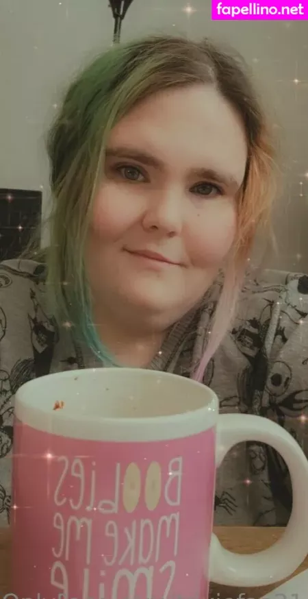 Trixiefae21 OnlyFans Thumbnail #hJnJicLoiw