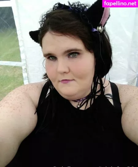 Trixiefae21 OnlyFans Thumbnail #mlIeXifVHn