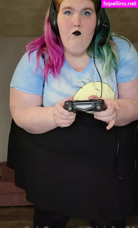 Trixiefae21 OnlyFans Thumbnail #tanfnjTm5P