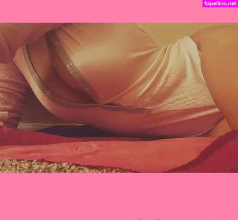 Trixietrxx OnlyFans Thumbnail #DxscfnvZ9J