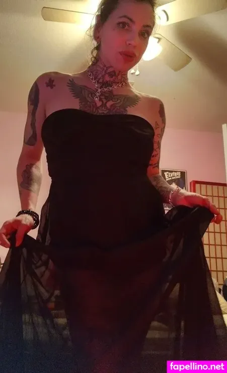 Trixxy Tease OnlyFans Thumbnail #kiyirKUulK
