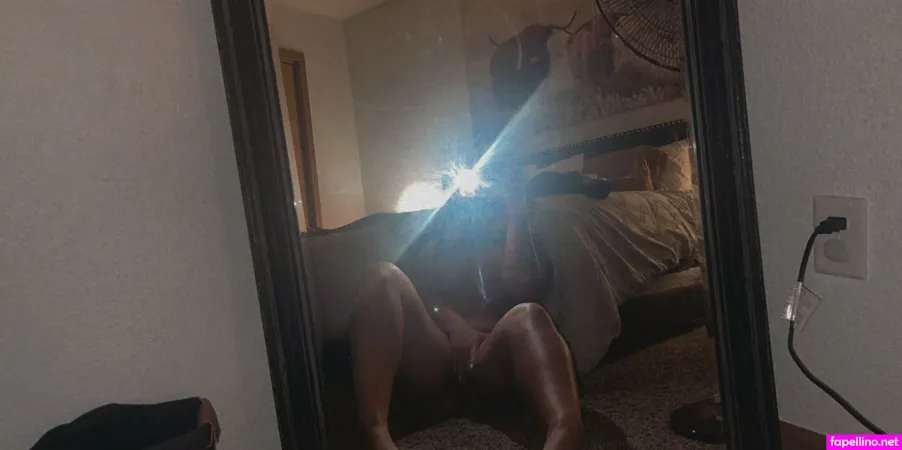 Trixxyxoxo OnlyFans Thumbnail #uNGq4TtcRn