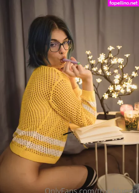 Trixyblue OnlyFans Thumbnail #LzkNT1XZQ3