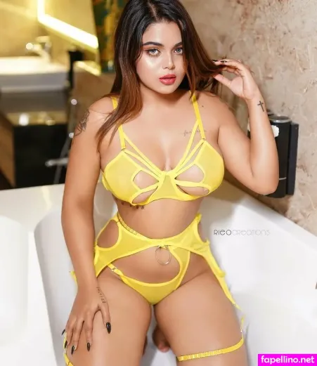 Triyasha Roy OnlyFans Thumbnail #1x2fyVrrOQ