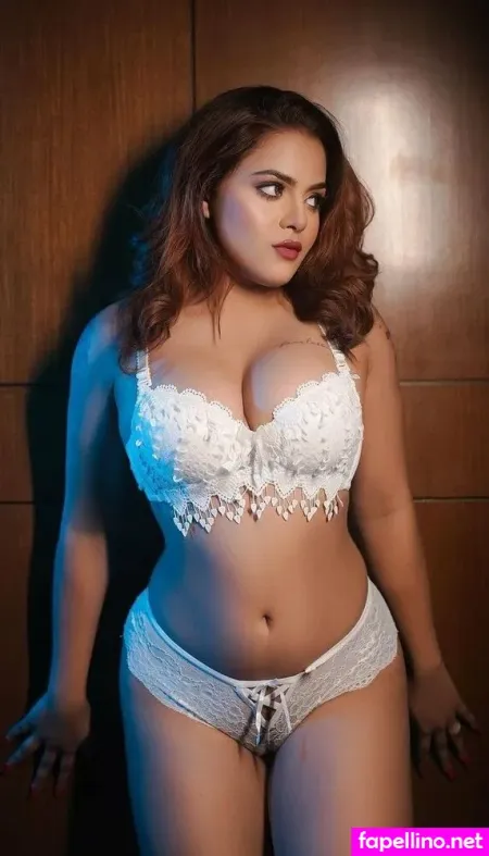 Triyasha Roy OnlyFans Thumbnail #WyD5qzo08F