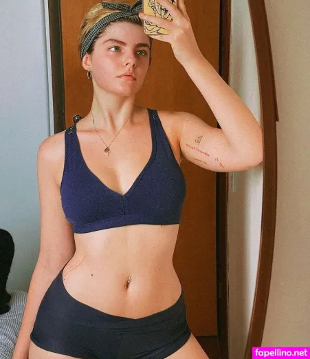 Triz Pariz OnlyFans Thumbnail #3mjBxsgjct