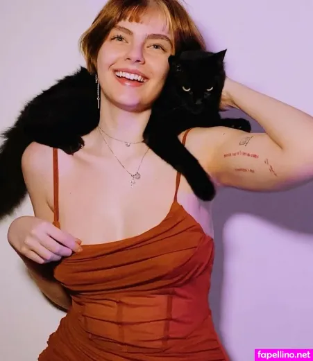 Triz Pariz OnlyFans Thumbnail #h6yH02tn8n