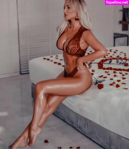 Trophywifenat OnlyFans Thumbnail #Vjjs5sQ6Ni