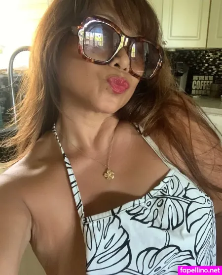 Tropical Island Girl 4 U OnlyFans Thumbnail #NxeyeKmRpk