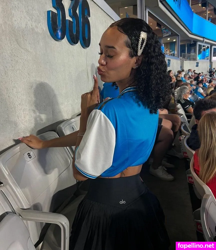 morekurls, tropicalkurls Nude Leaked OnlyFans Photo #Ip1sum3Qvz