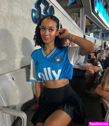 Tropicalkurls OnlyFans Thumbnail #sG3TQWfCU6