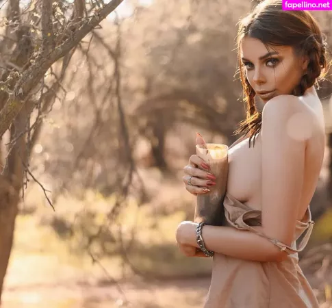 Tropicalnymph OnlyFans Thumbnail #we1MbRD4SO