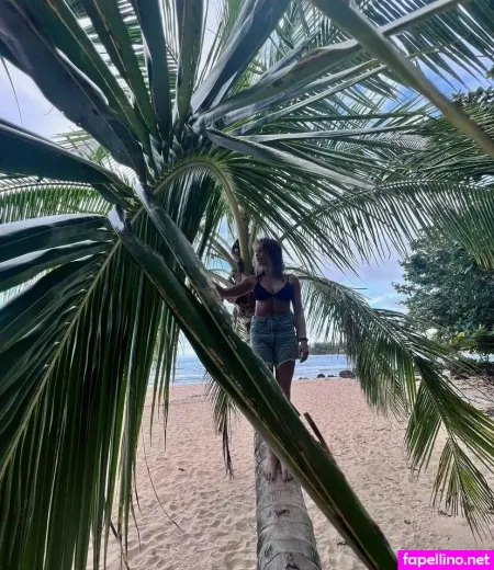 Tropicalrosie OnlyFans Thumbnail #QJFMjLS14I